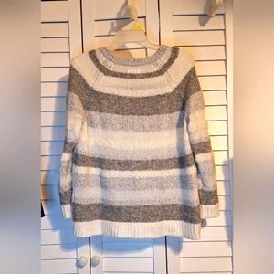 Lou & Grey gray and white striped sweater Sz M EUC.     ptp 20"x 26"L